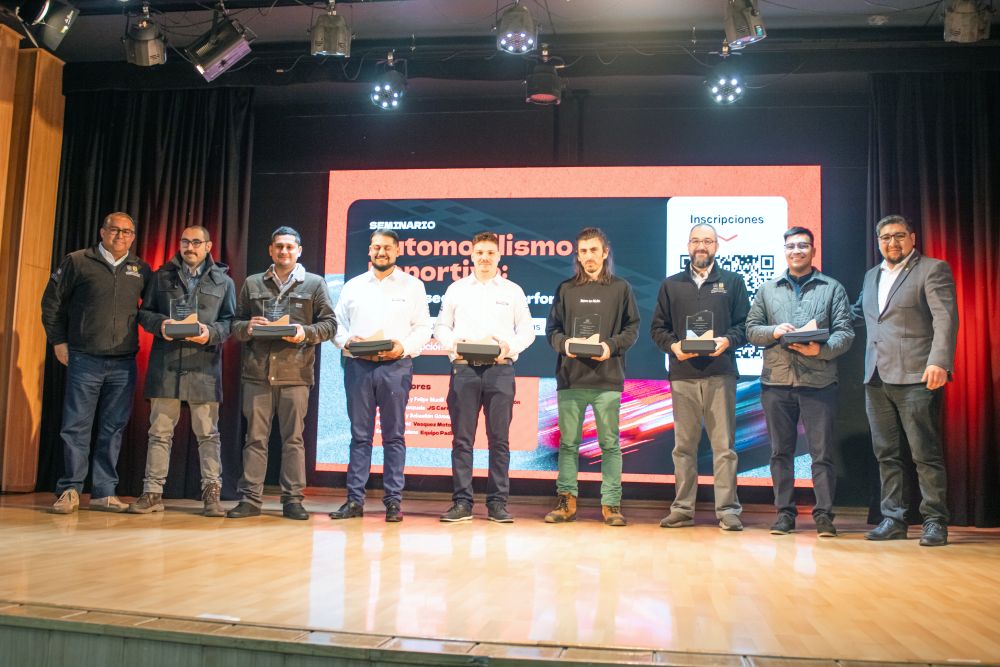 Seminario de automovilismo deportivo reunió a especialistas y estudiantes en la USM Seminario de automovilismo deportivo reunió a especialistas y estudiantes en la USM