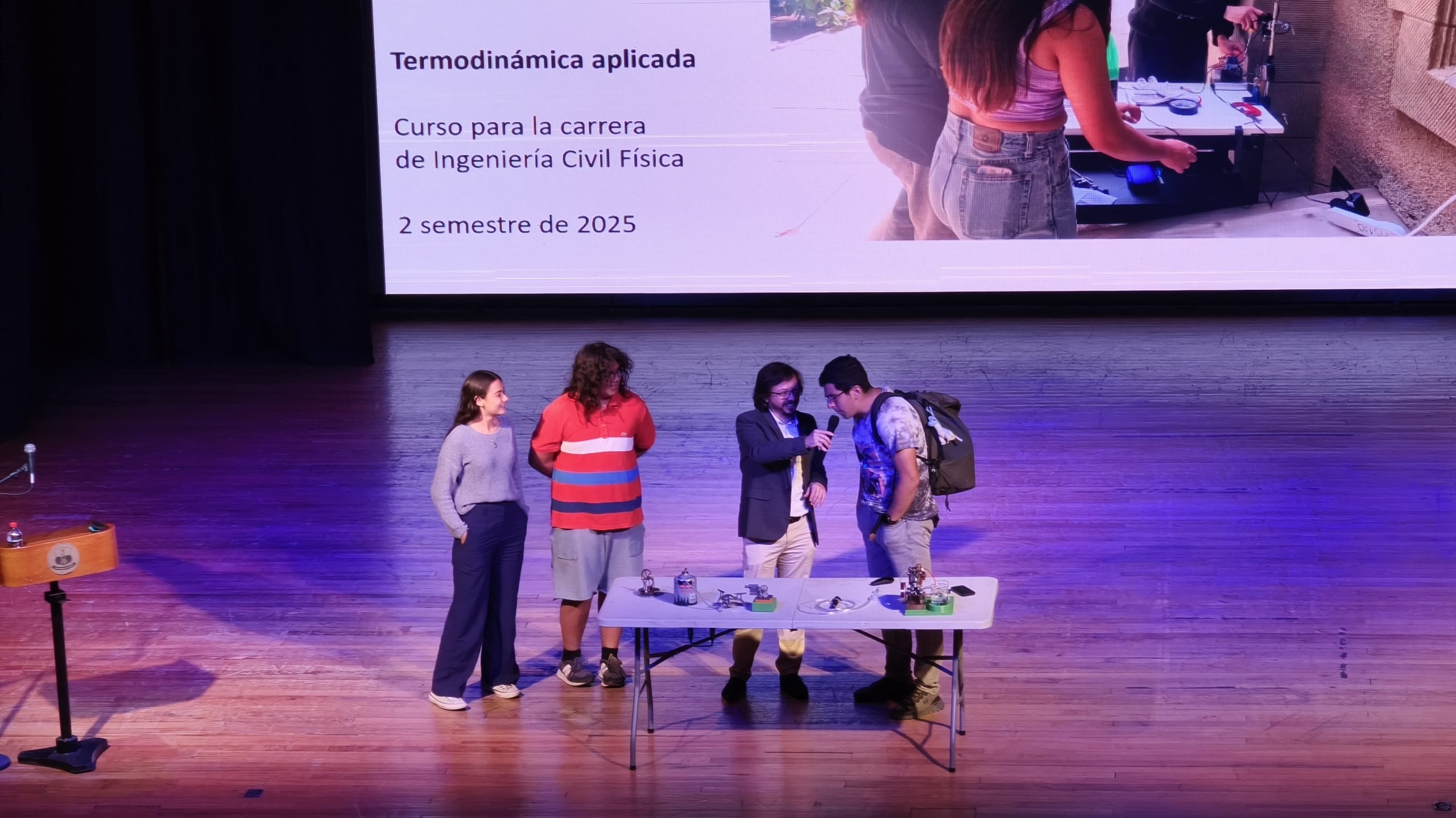 Departamento de Física USM comparte experiencias de inclusión e innovación pedagógica en Física en Atacama Departamento de Física USM comparte experiencias de inclusión e innovación pedagógica en Física en Atacama