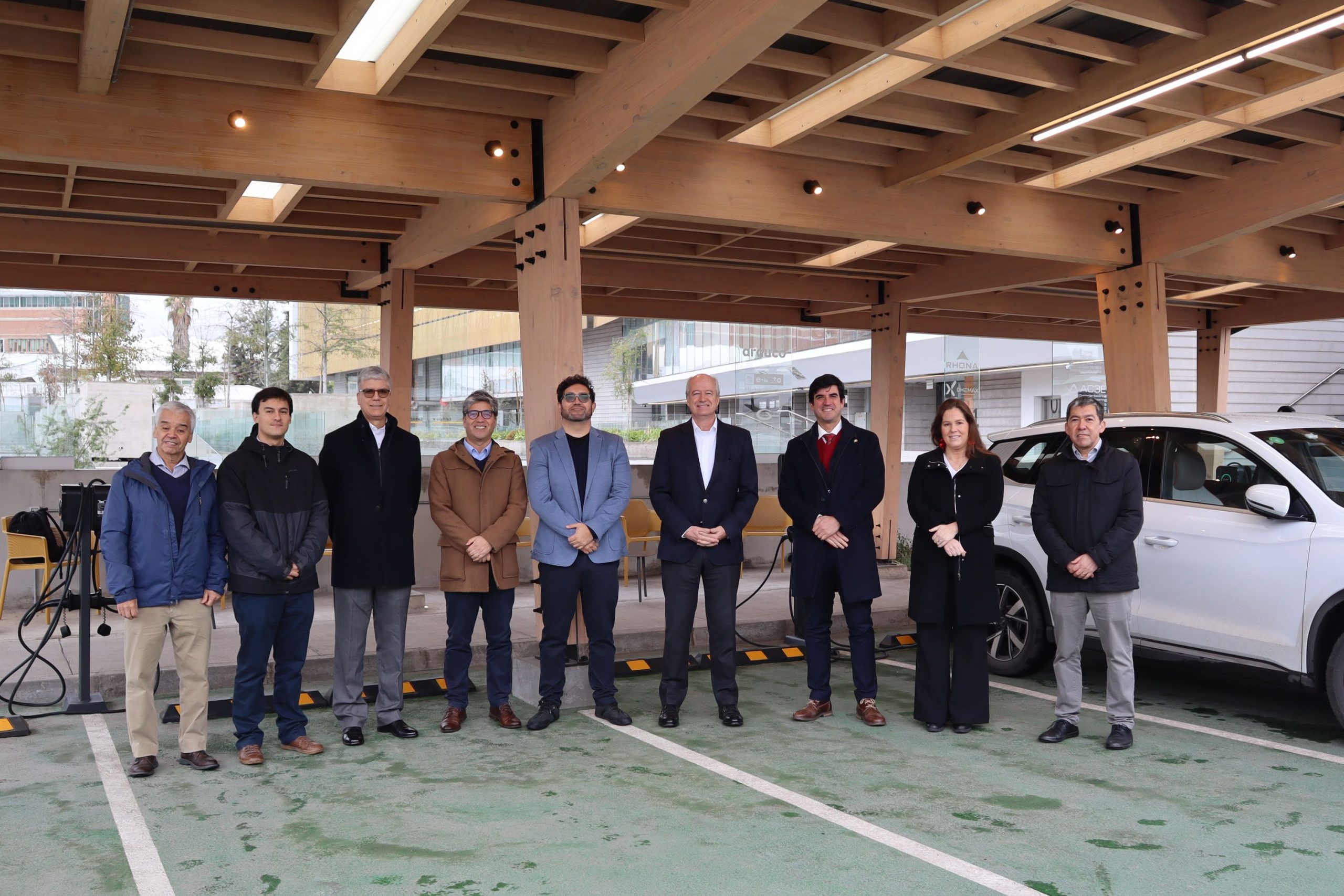 Delegación de Arauco conoce avances del proyecto Punto EV en la USM Delegación de Arauco conoce avances del proyecto Punto EV en la USM