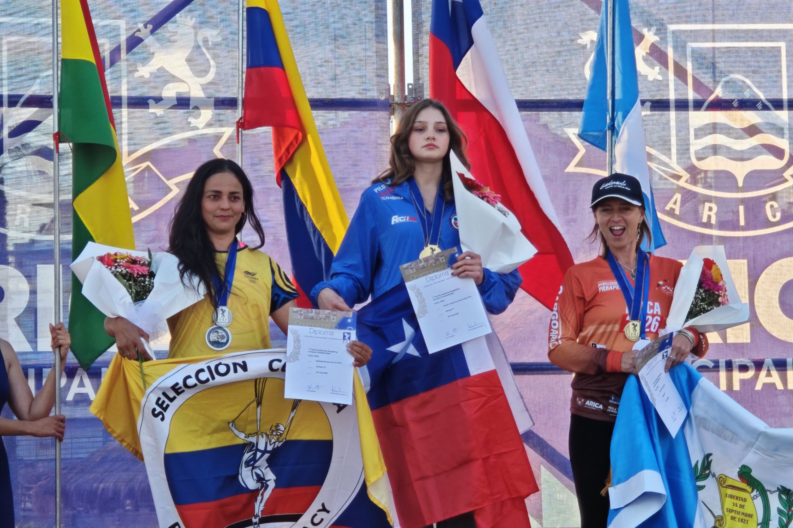 Estudiante USM es campeona panamericana de parapente Estudiante USM es campeona panamericana de parapente