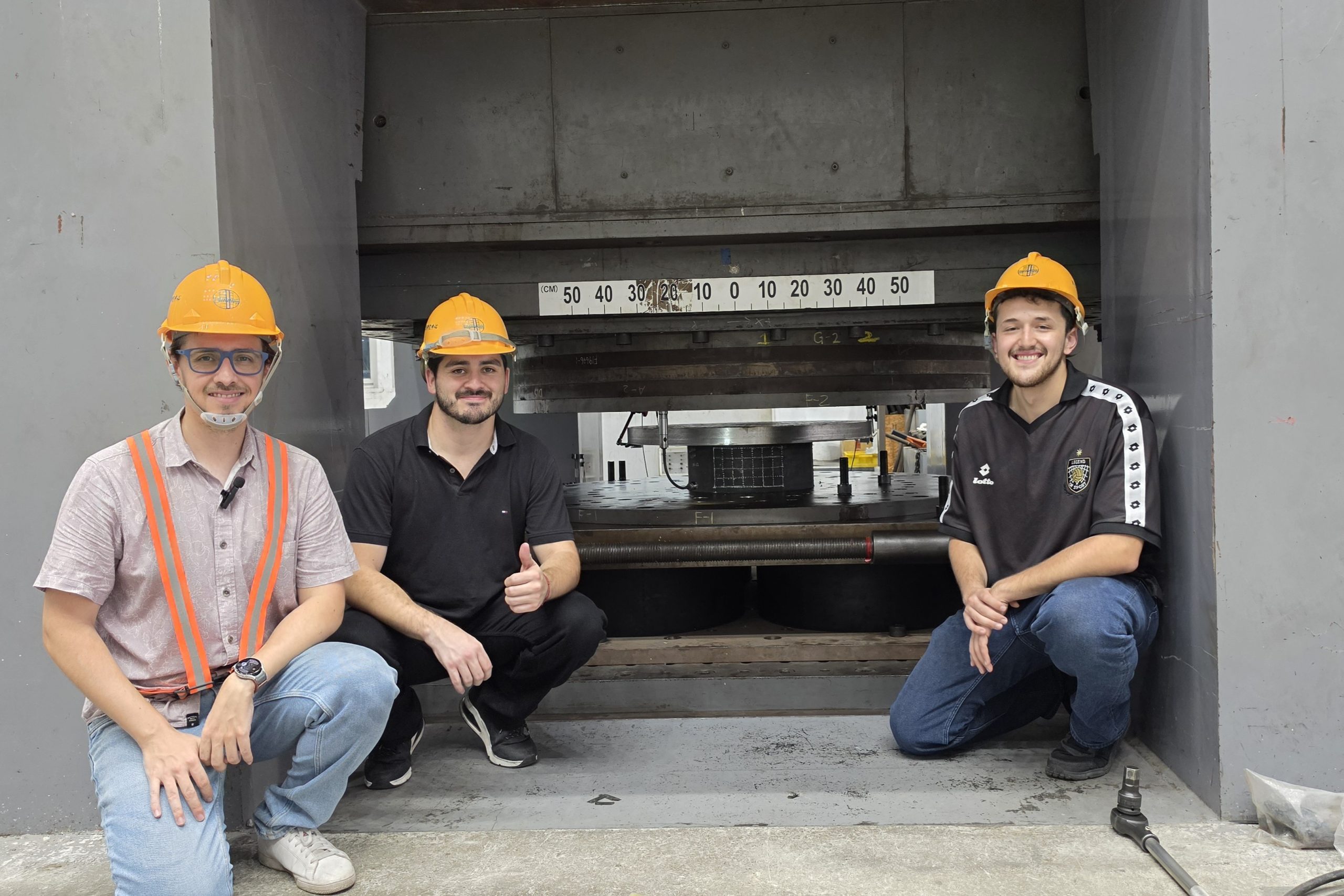 Proyecto USM de ingeniería sísmica realiza pruebas en destacado centro de investigación en Taiwán Proyecto USM de ingeniería sísmica realiza pruebas en destacado centro de investigación en Taiwán
