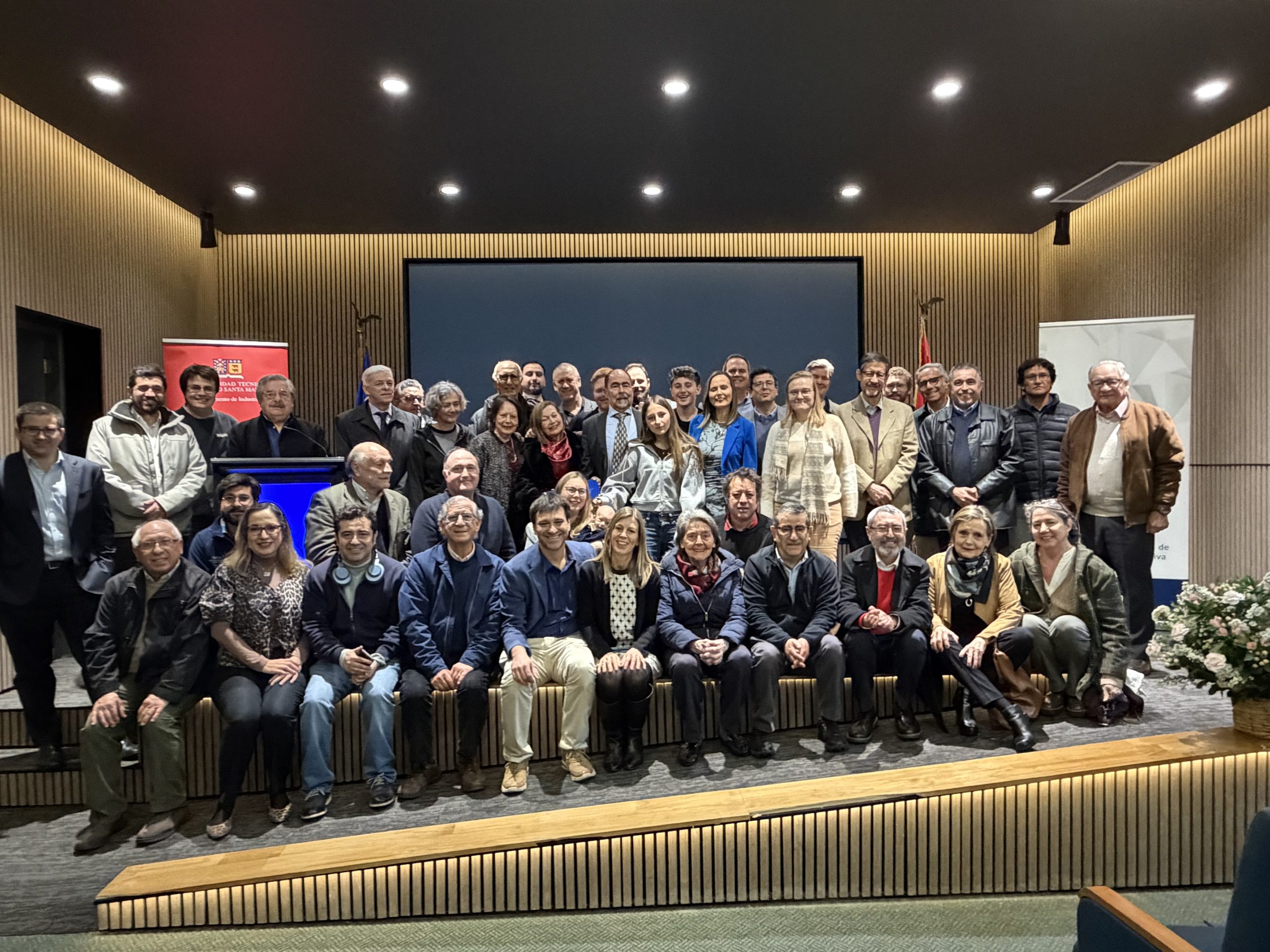 USM rinde homenaje a destacado académico Luis Contesse Becker en Coloquio ICHIO USM rinde homenaje a destacado académico Luis Contesse Becker en Coloquio ICHIO