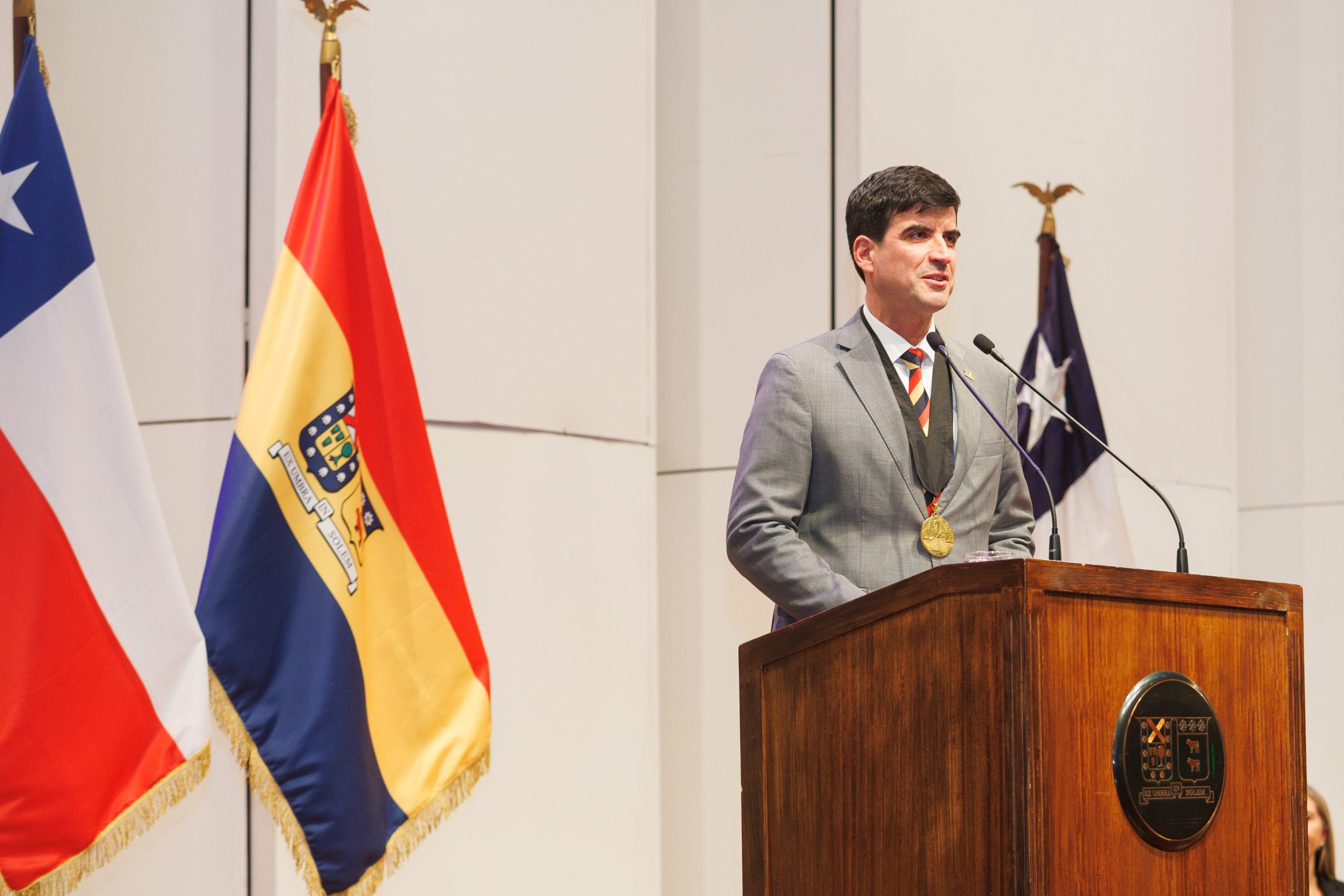 Juan Yuz inicia su segundo periodo como rector de la USM con la mirada puesta en el centenario Juan Yuz inicia su segundo periodo como rector de la USM con la mirada puesta en el centenario